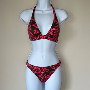 Victoria’s Secret bikini